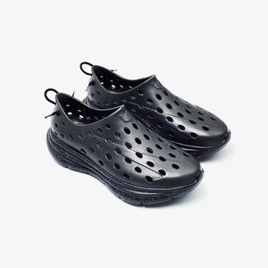 KANE REVIVE Active Recovery Shoe Charcoal / Black Speckle 10